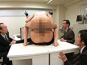 ぶっかけ！OL スーツ倶楽部11〜女社長怜子さんのパツパツスーツと艶めくオトナのコンサバリッチ〜　サンプル画像09